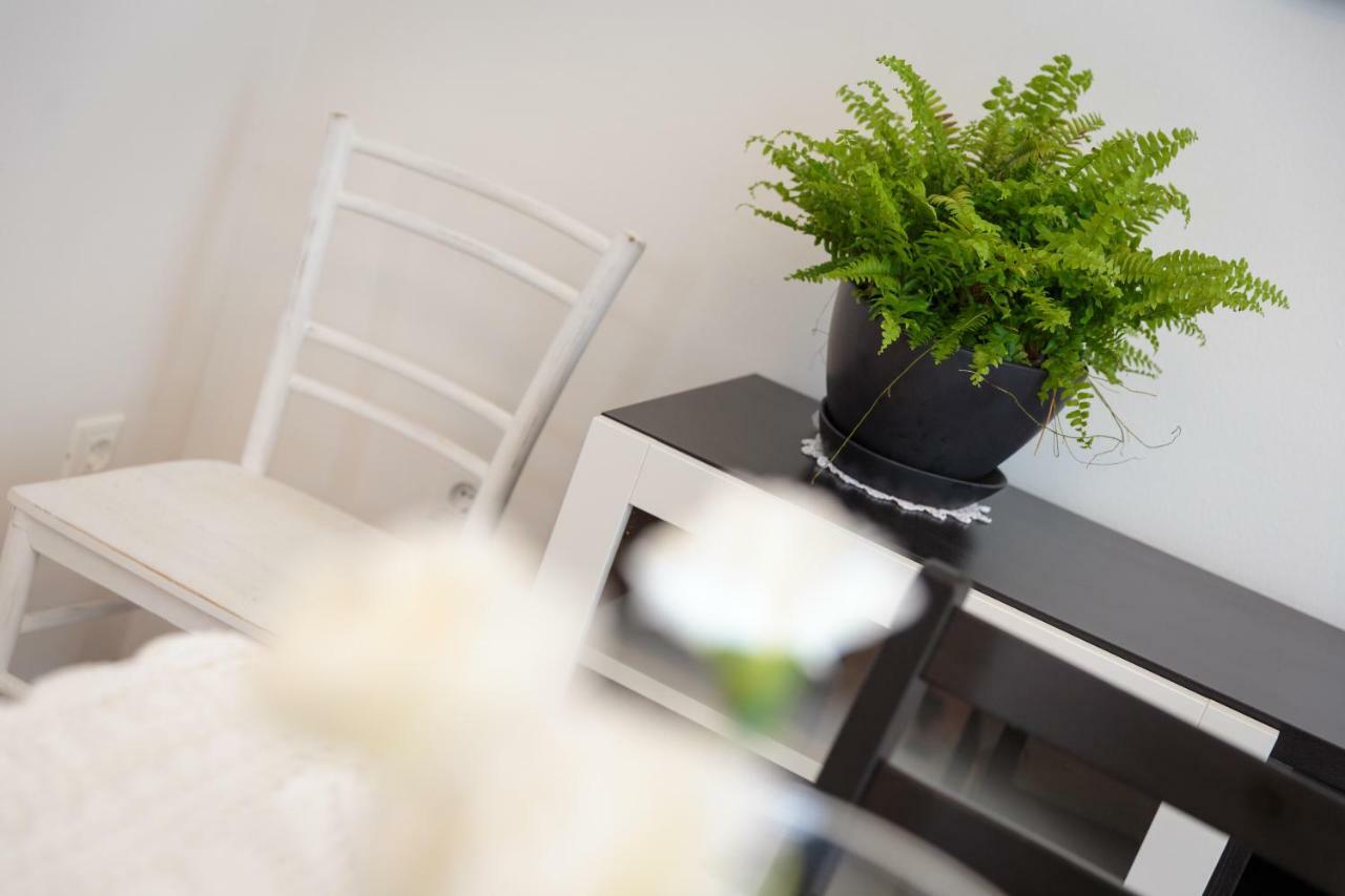 Apartments C52 Ровінь Екстер'єр фото
