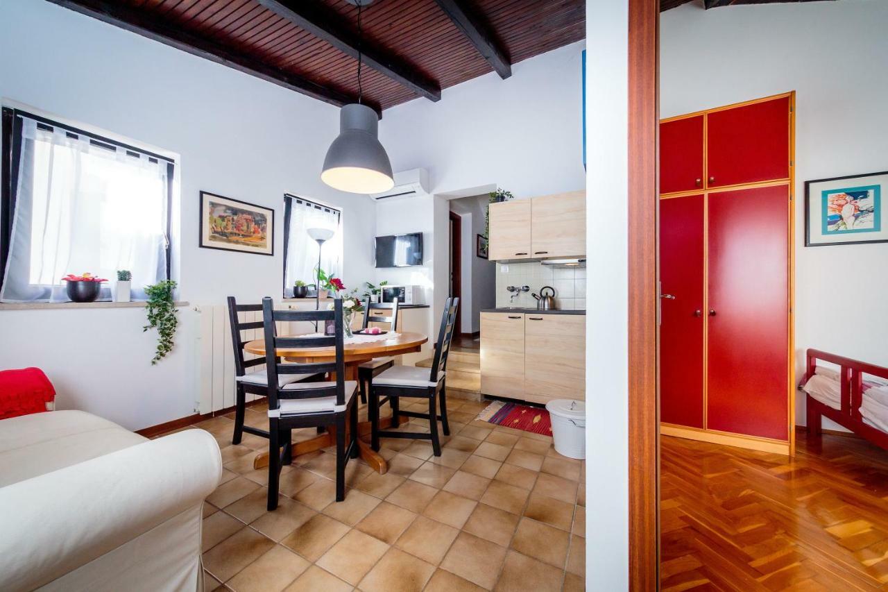 Apartments C52 Ровінь Екстер'єр фото