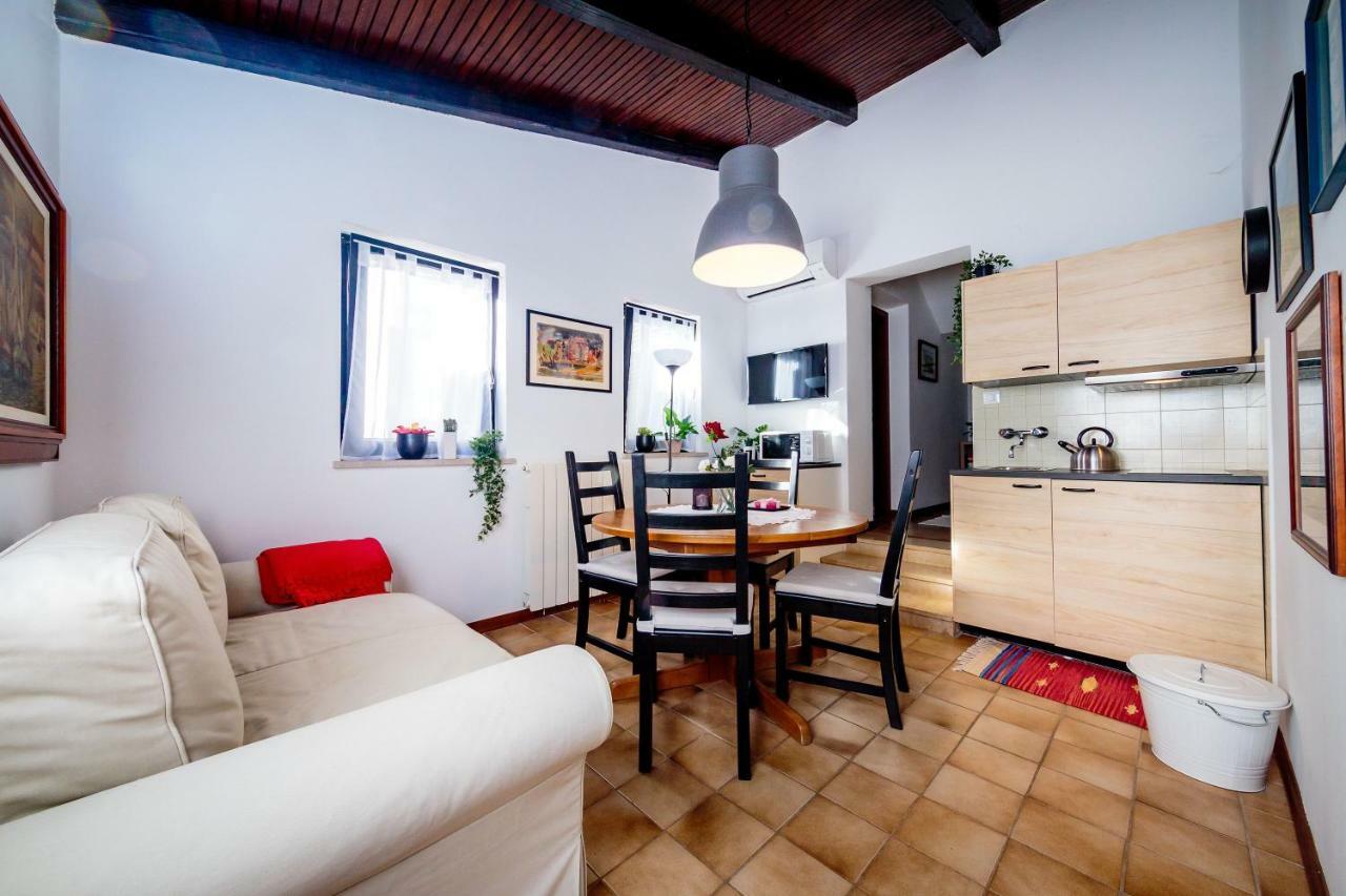 Apartments C52 Ровінь Екстер'єр фото